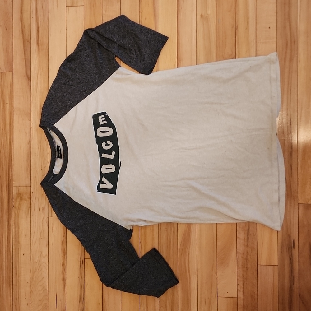 Volcom Raglan 3/4 Sleeve Baseball T Shirt